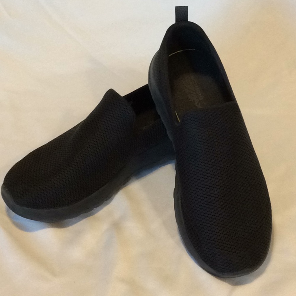 Skechers Men’s Go Walk Max Ath. Air Mesh slip on